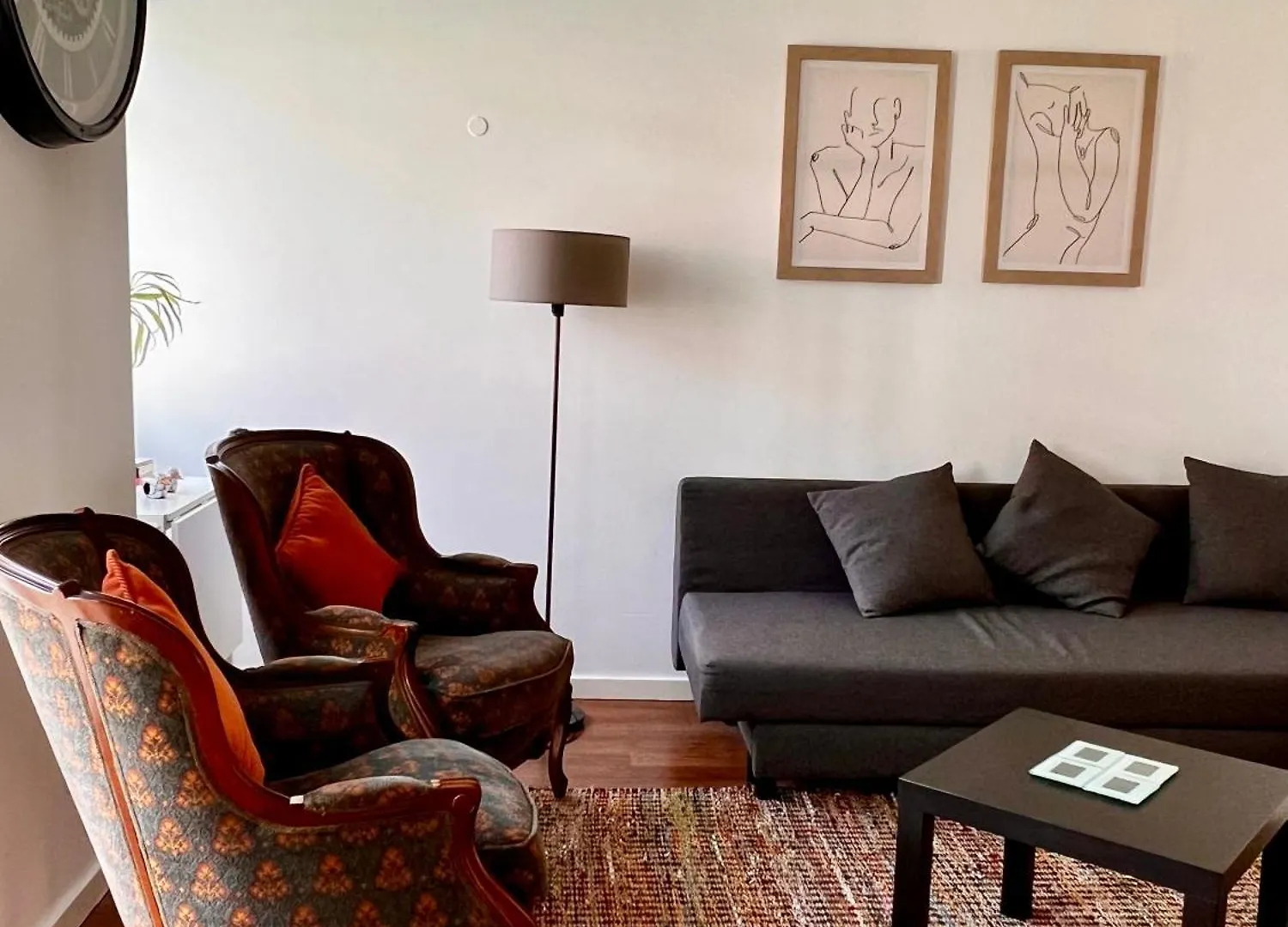 Luxury Part Of The City - Modern Apartment With Airconditioning - Near Subway Lisbon